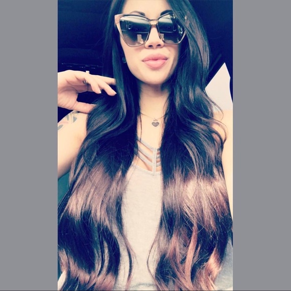 Meet your Posher, Jennifer - Picture 3 of 8