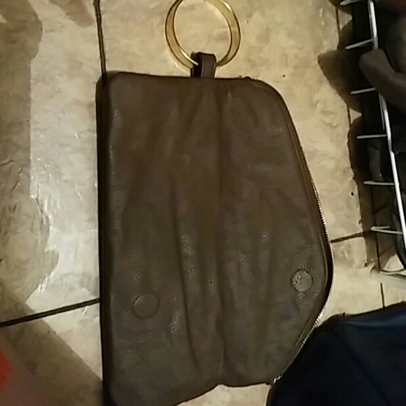 Handbag - Picture 3 of 4