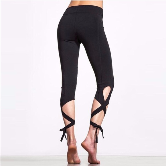 Free People Pants - Wrap leggings