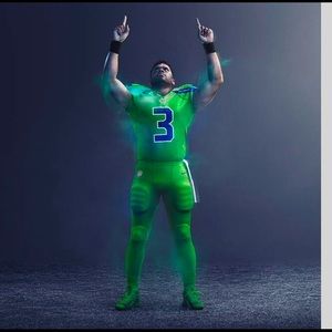 Meet your Posher, Thomas