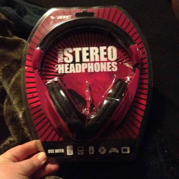 🎧Brand New Pink Headphones🎧 - Picture 1 of 4
