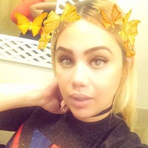 Meet your Posher, Edelmiro