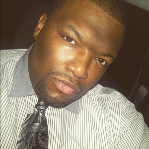 Meet your Posher, Derrell