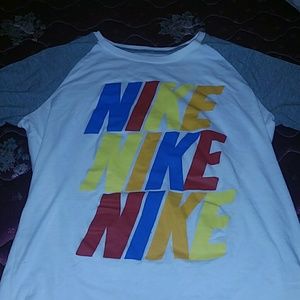 Nike tee