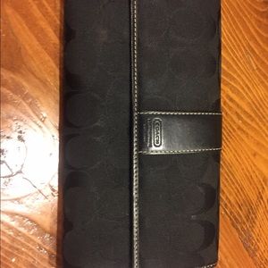 Coach classic women's wallet