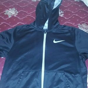 Black nike jacket
