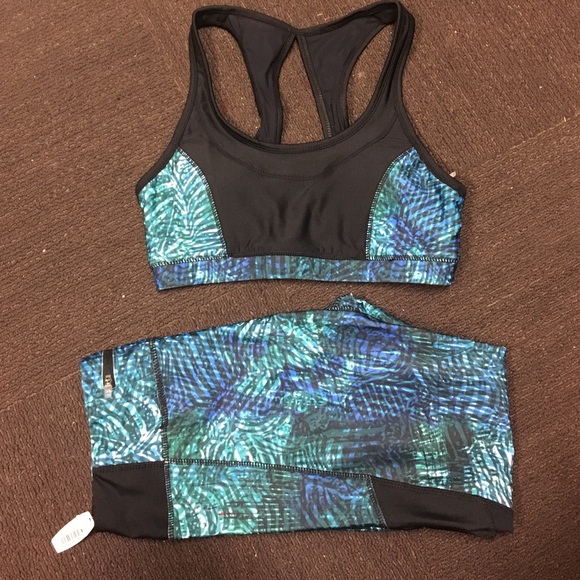 Matching Sports Bra and Workout Pants Set