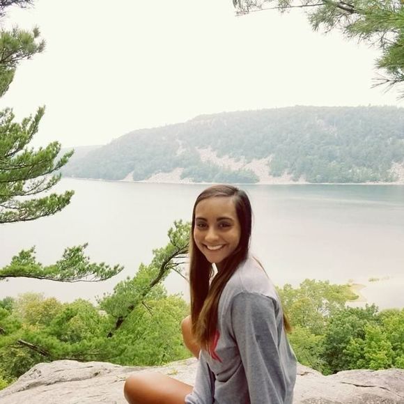 Meet your Posher, Megan - Picture 1 of 1