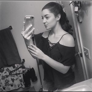 Meet your Posher, Jess