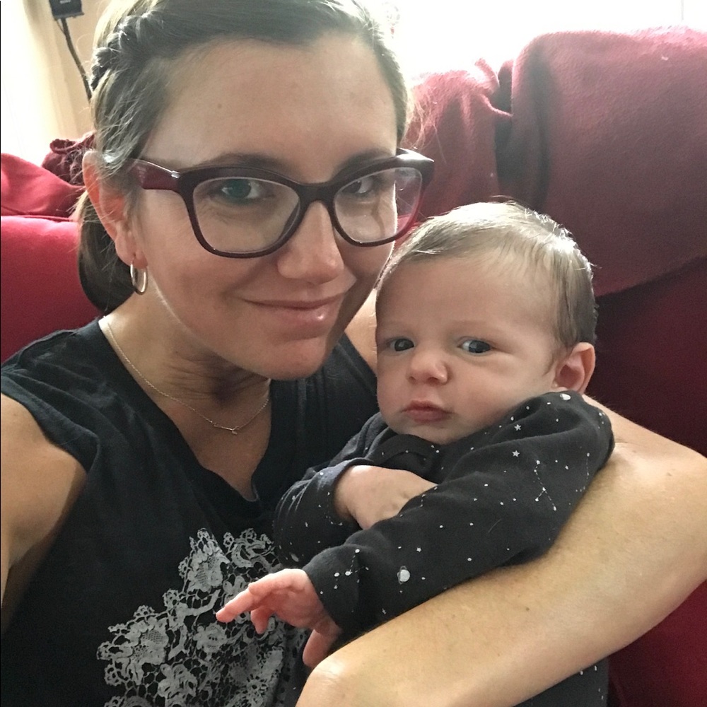 Meet your Posher, Carissa