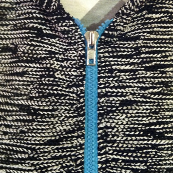 Mesh styled Norm Thompson Jacket - Picture 4 of 4