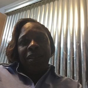 Meet your Posher, Shirlon