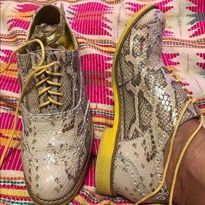 ColeHaan snake embossed Oxfords