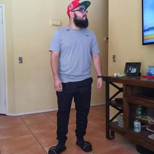 Meet your Posher, Manuel