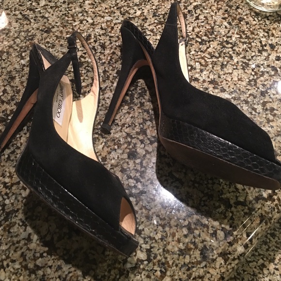 Shoes - Picture 2 of 3