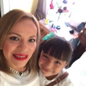 Meet your Posher, Lilia