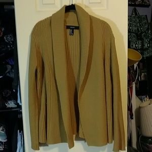 Mustard yellow sweater