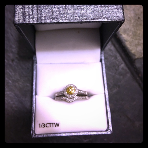 Brand New wedding set