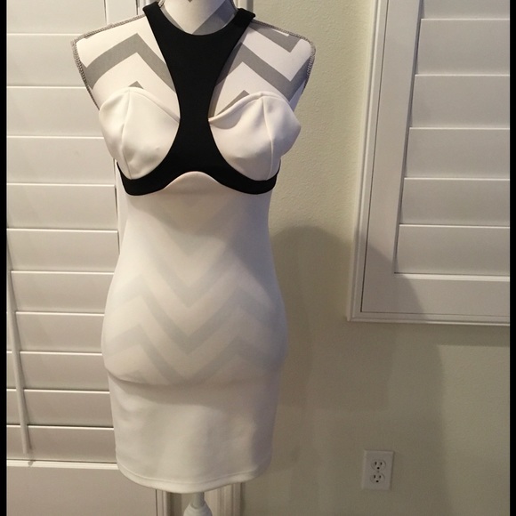 🔥SALE🔥Solemio black white dress