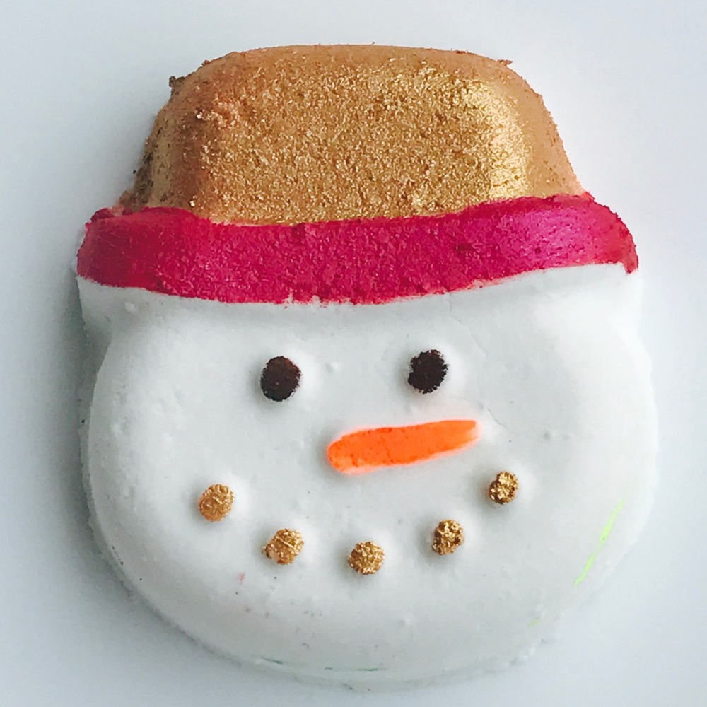 Christmas bath bomb