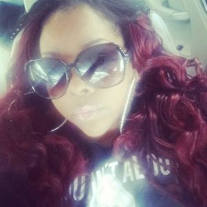 Meet your Posher, Latonya