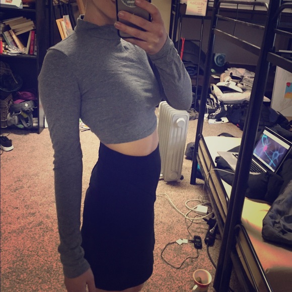 Grey turtle neck crop top