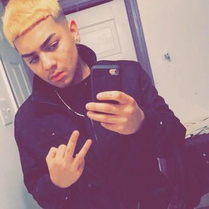 Meet your Posher, Diego