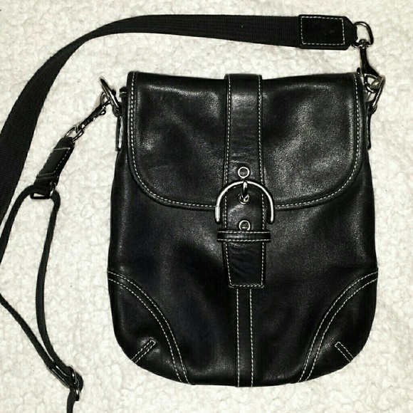 Coach Handbags - Authentic Vintage Coach Crossbody Purse