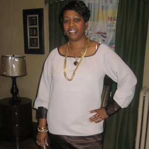 Meet your Posher, Sharon