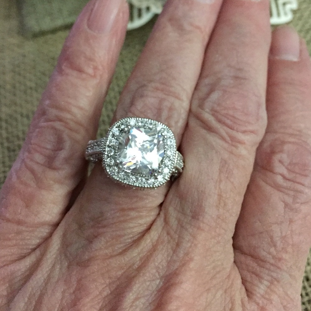 Sz 8 Halo Simulated Diamond Ring - Picture 2 of 5