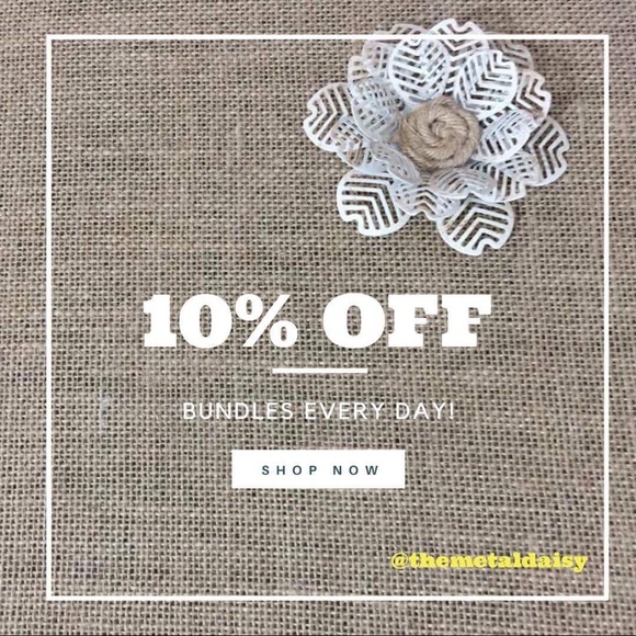 Sz 8 Halo Simulated Diamond Ring - Picture 4 of 5