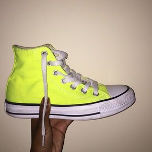 yellow converse