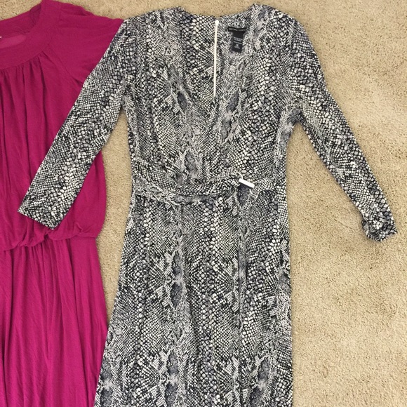 Dresses 👗 - Picture 2 of 3