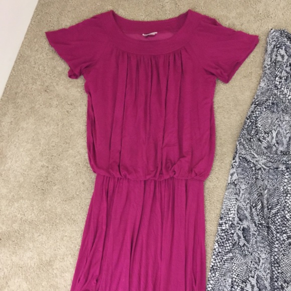 Dresses 👗 - Picture 3 of 3