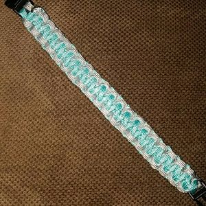 Paracord bracelet