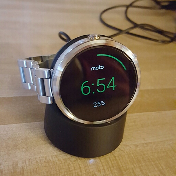Moto 360 1st generation- Smartwatch