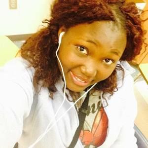 Meet your Posher, Lauraine