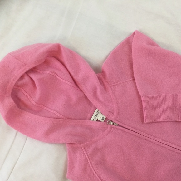 Banana Republic Tops - Pink Zip-up Cashmere Short Sleeved Hoodie Banana Republic Tops - Pink Zip-up Cashmere Short Sleeved Hoodie