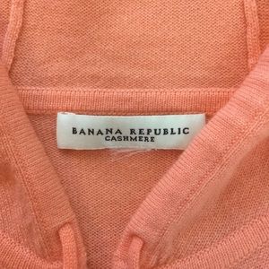 Banana Republic Tops - Orange Sherbet Cashmere Short Sleeved Hoodie Banana Republic Tops - Orange Sherbet Cashmere Short Sleeved Hoodie