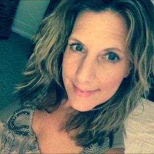 Meet your Posher, Deb