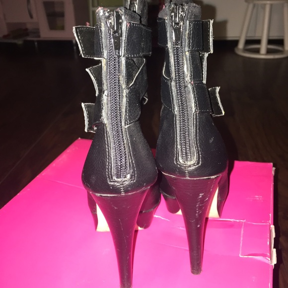 Bebe Booties - image 3