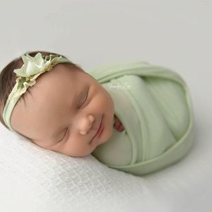 Meet your Posher, Larissa