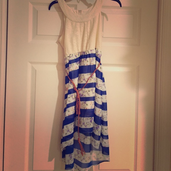 Girl's Dress