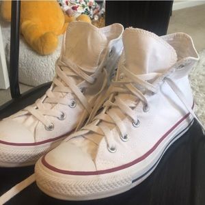 White hi top coverse all stars