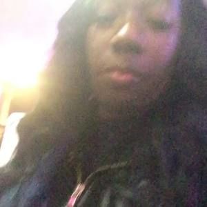 Meet your Posher, Connie