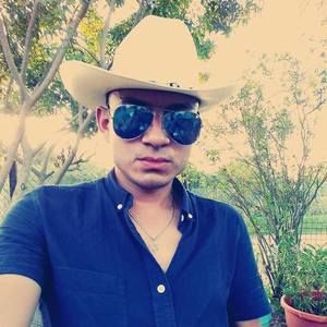 Meet your Posher, Juan carlos