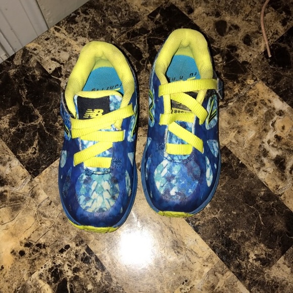 New balance size 6c - Picture 2 of 3