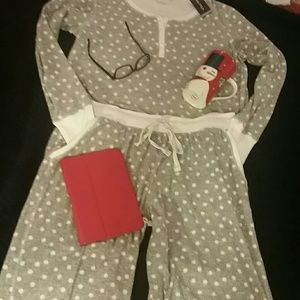 BABY ITS COLD OUTSIDE! FLEECE PJ SET
