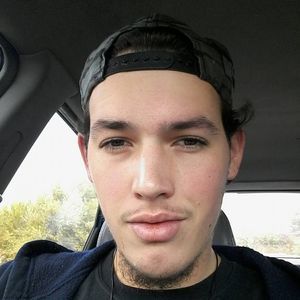 Meet your Posher, Diego