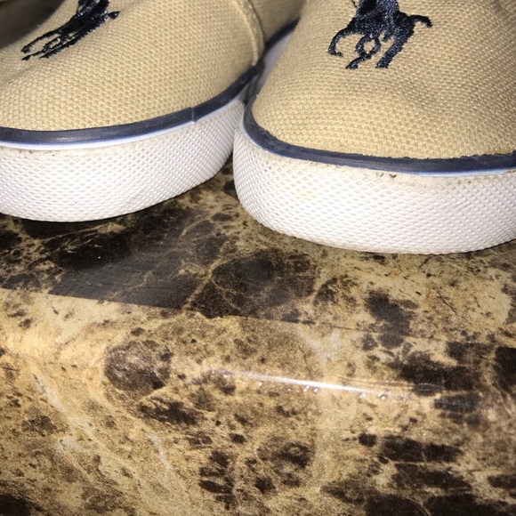 Beige Ralph Lauren slip on shoes size 4c - Picture 4 of 4